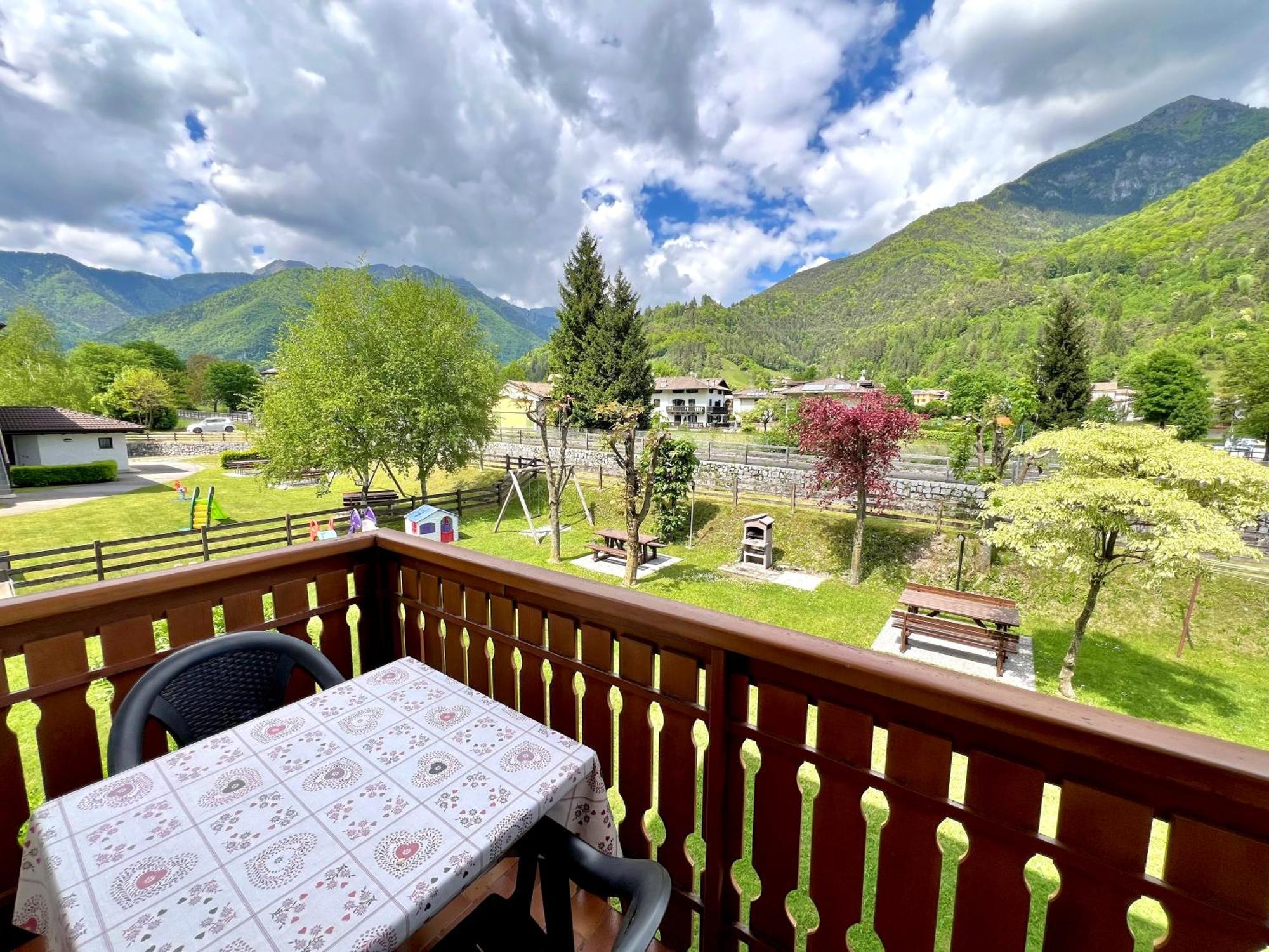 Апартаменты Casa Lucia Пьеве-ди-Ледро Экстерьер фото